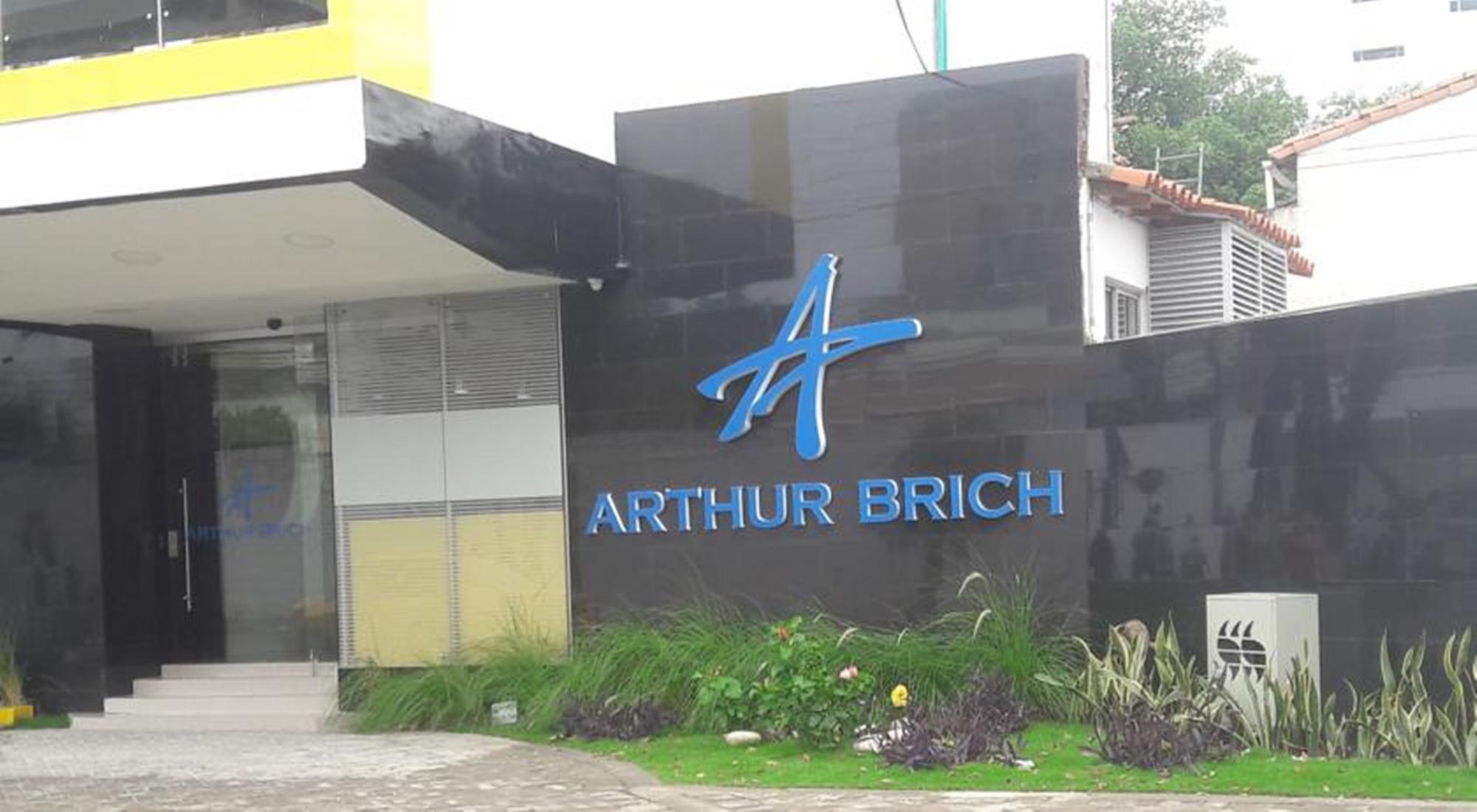 Vista Exterior Hotel Arthur Brich