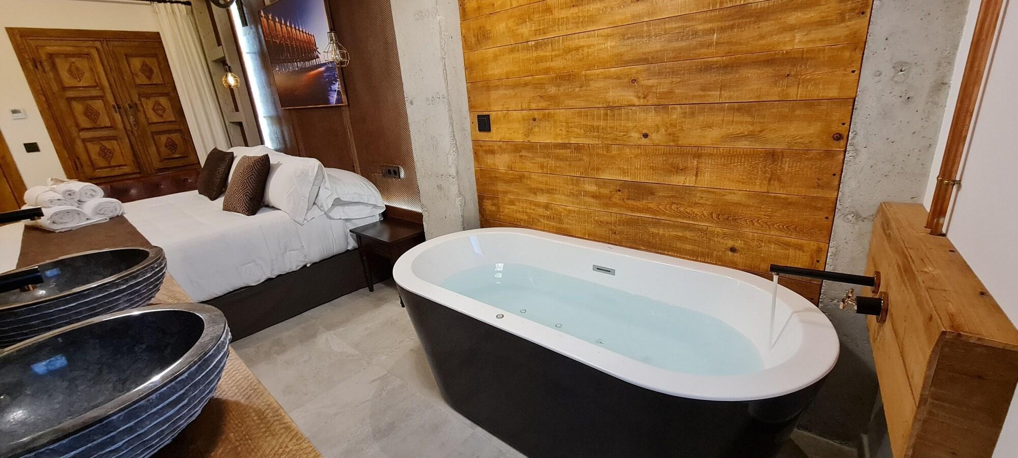 Vista Piscina Murallas de Jayran Hotel Boutique
