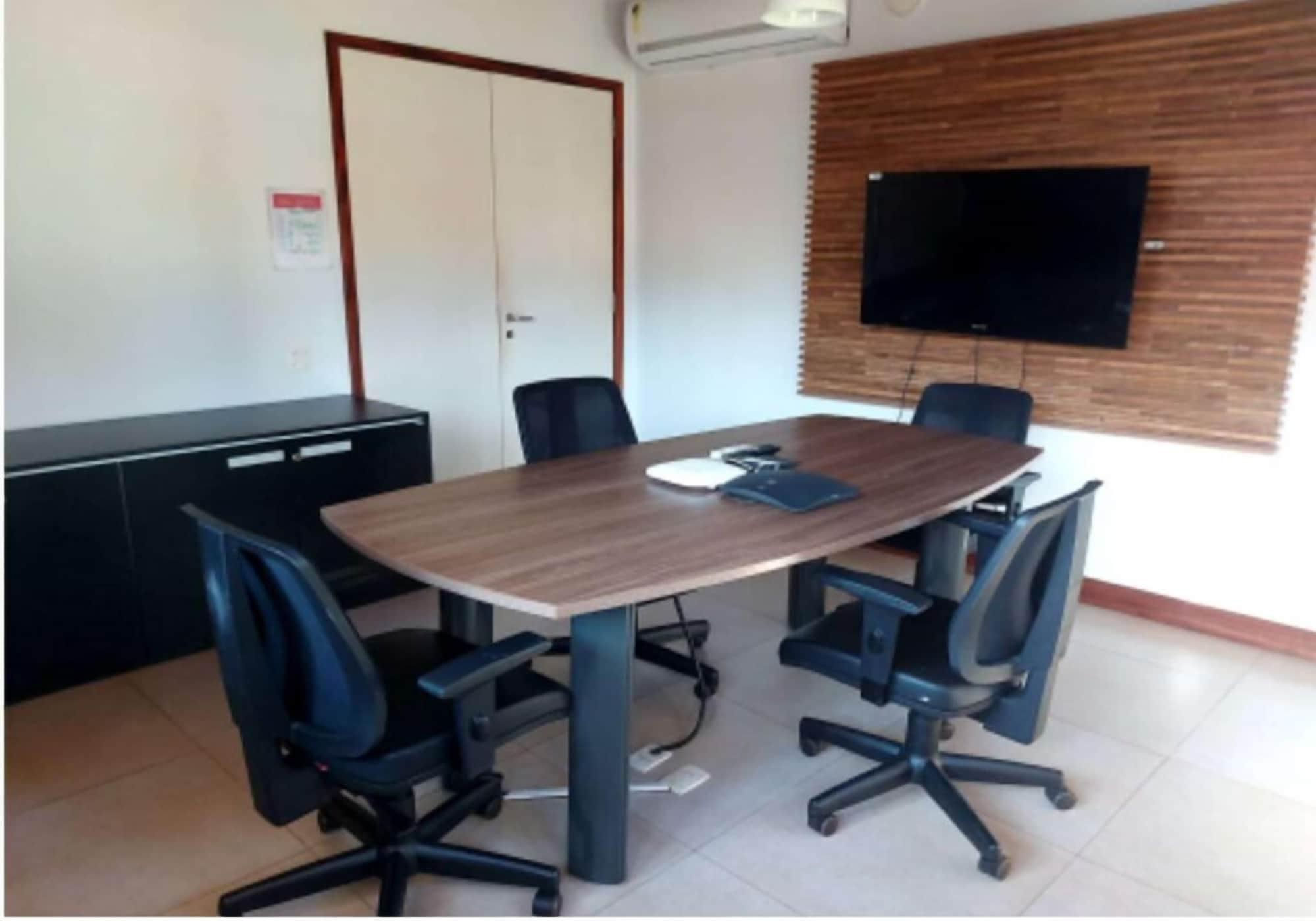 Sala de Reuniones Domus Hotel Núcleo Urbano de Carajás – Parauapebas