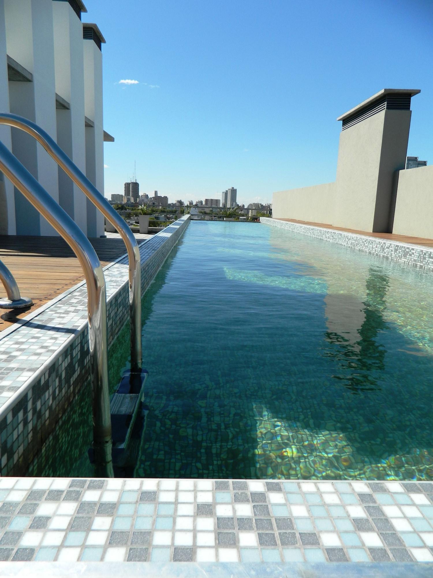 Vista Piscina BA Hollywood Apartments