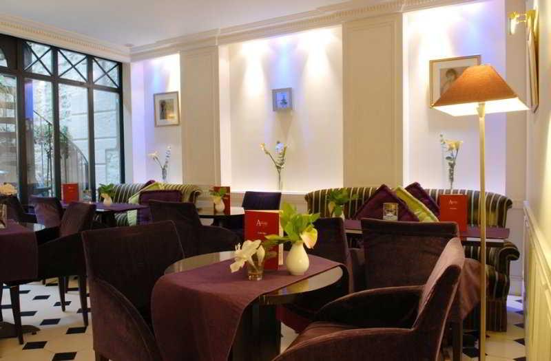 Bar/Salón Hotel Arioso