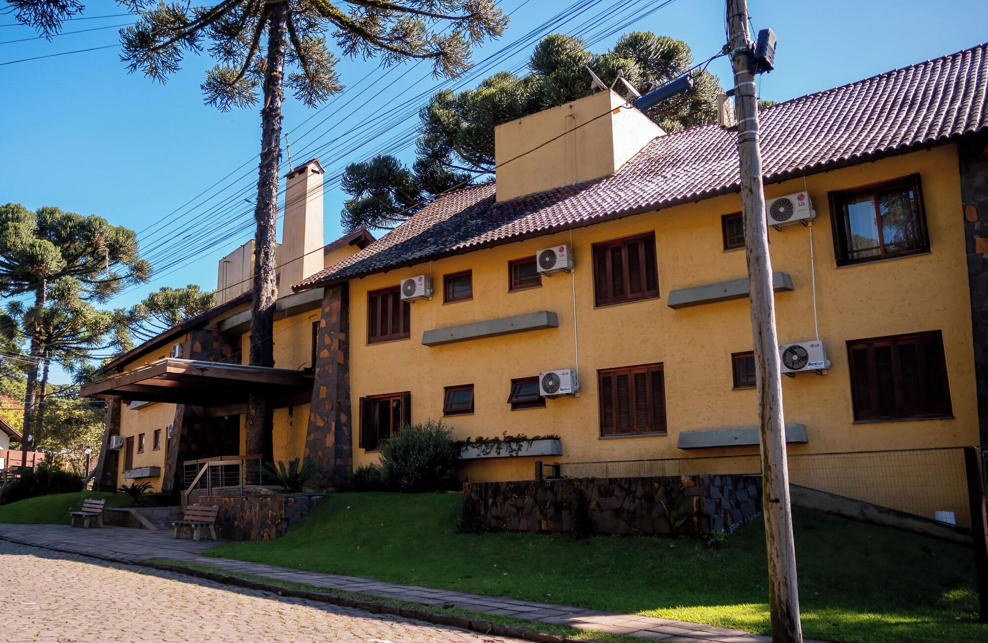 Vista Exterior Estalagem Vila Suzana