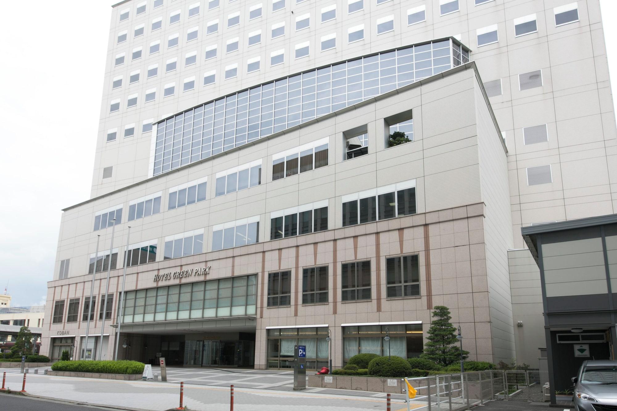 Vista Exterior Hotel Green Park Tsu