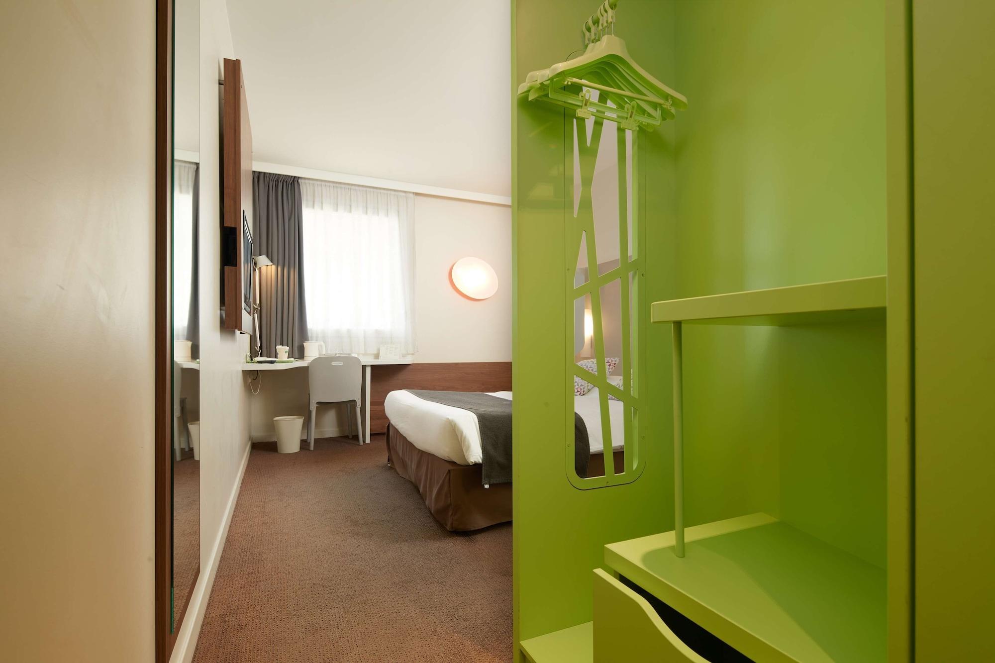 Set de Habitación Hotel Campanile Nantes Centre - Saint Jacques