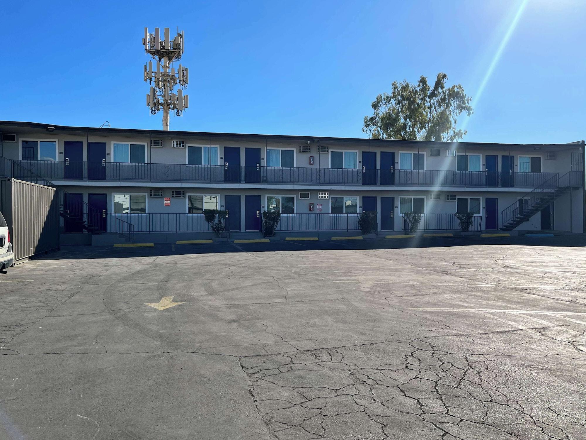 Varios Motel 6 Las Vegas, Nv – Downtown Fremont St