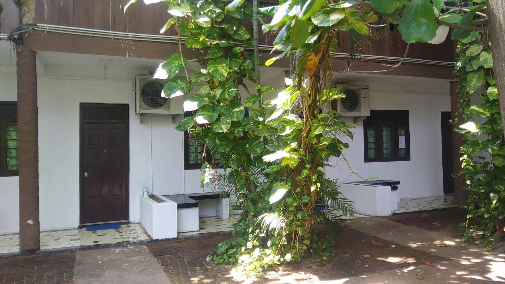 Vista Exterior D&J Stamford Hotel - Hostel