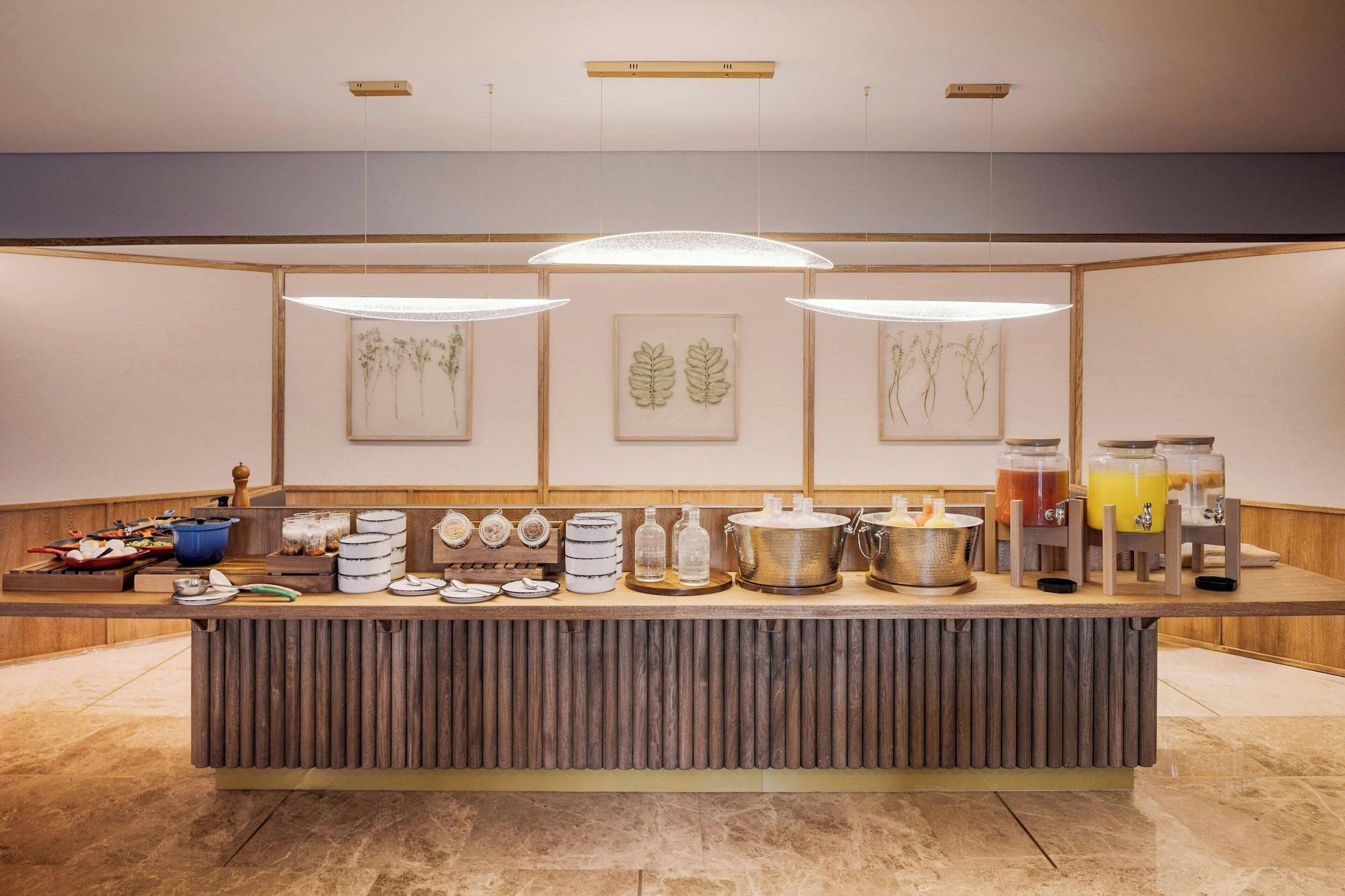 Restaurant Four Points by Sheraton Tequendama, Bogota
