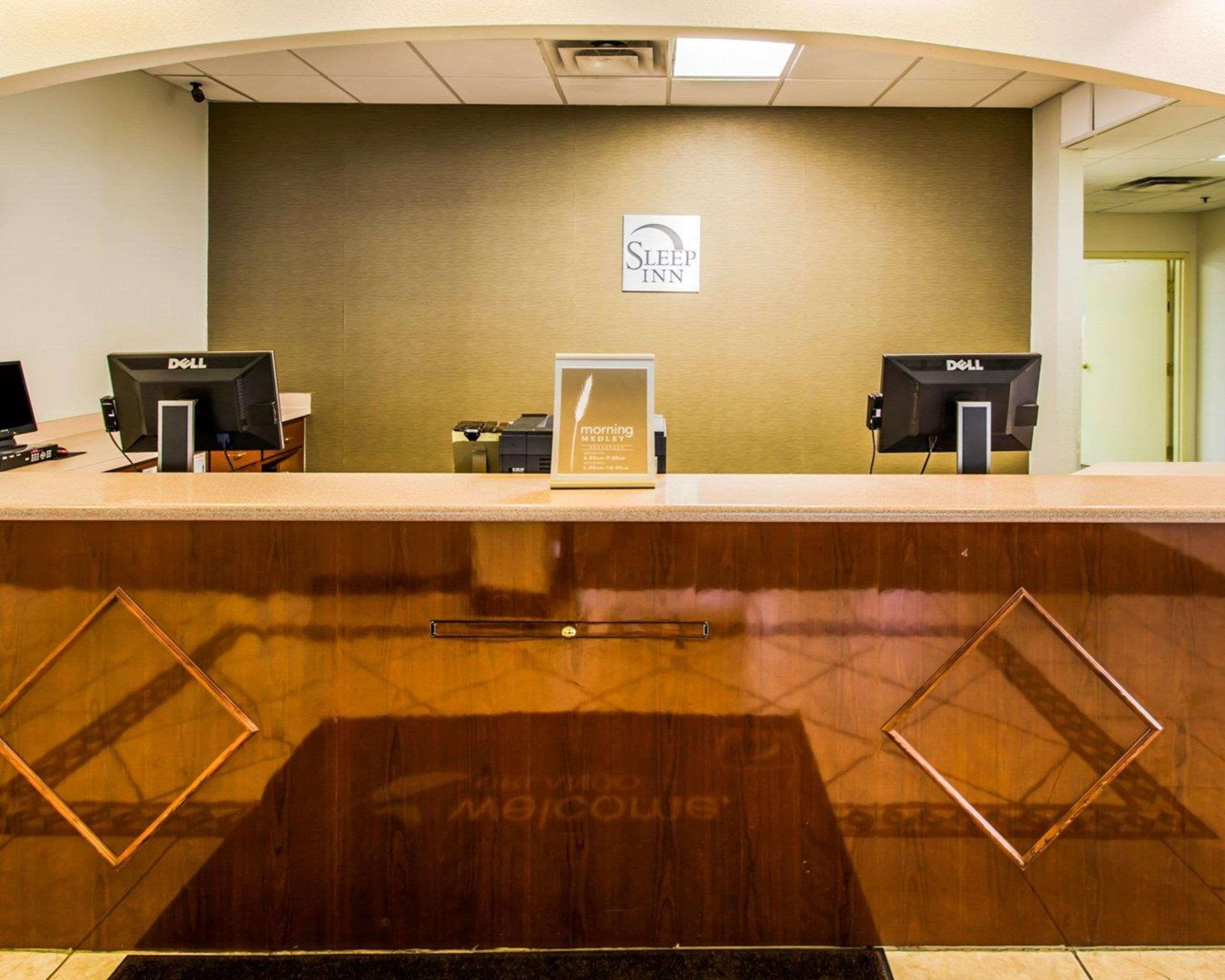 Vista Lobby Sleep Inn & Suites Orlando International Airport