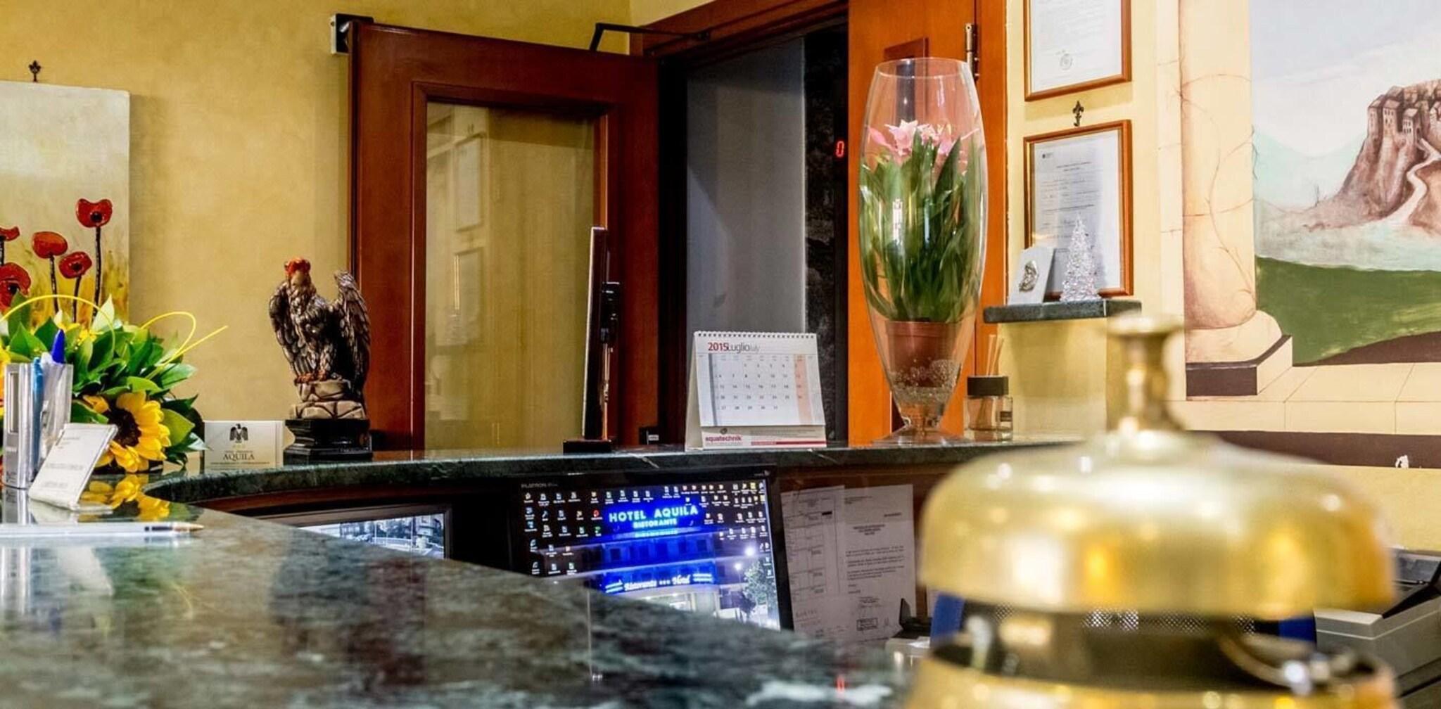 Vista Lobby Aquila Hotel