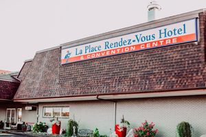 Alojamiento - La Place Rendez-Vous