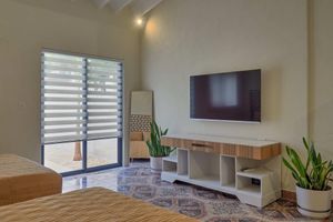 Alquiler Vacacional - La Ermita Suites in Merida Centro with Pool - Historic Church Front