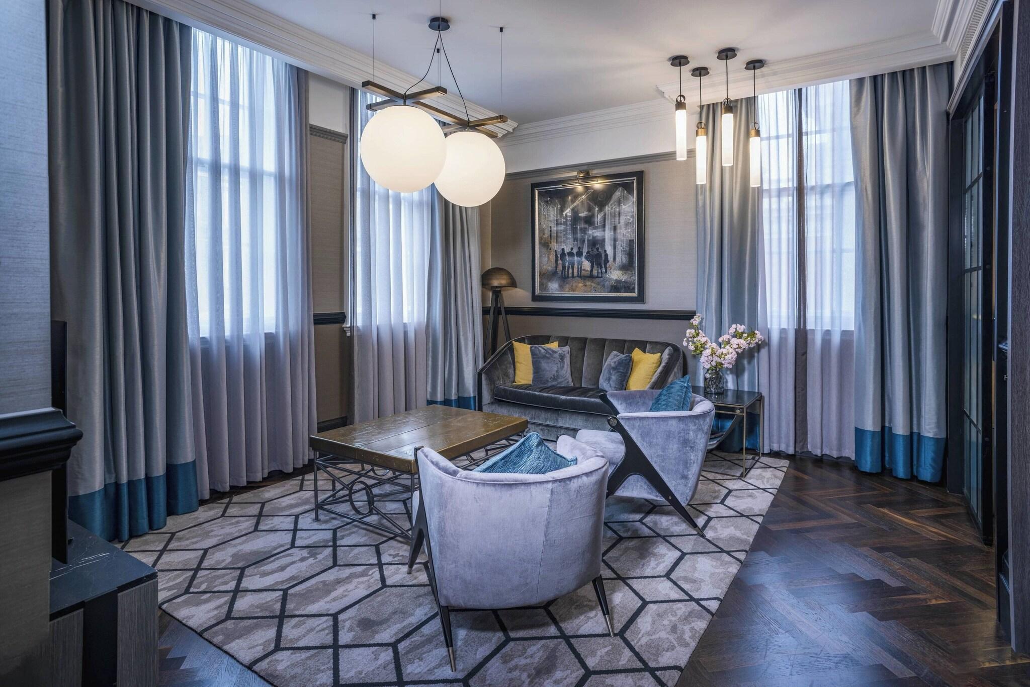 Vista Lobby The Dixon, Autograph Collection