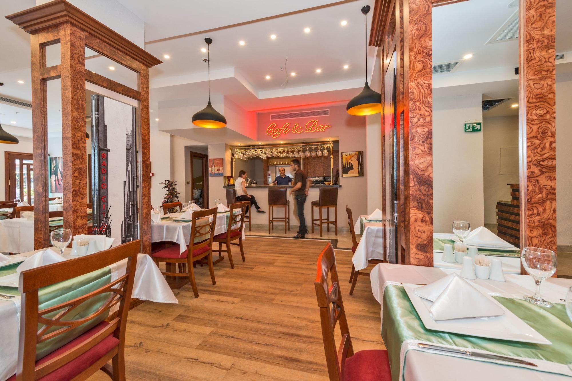 Restaurant Glorious Hotel