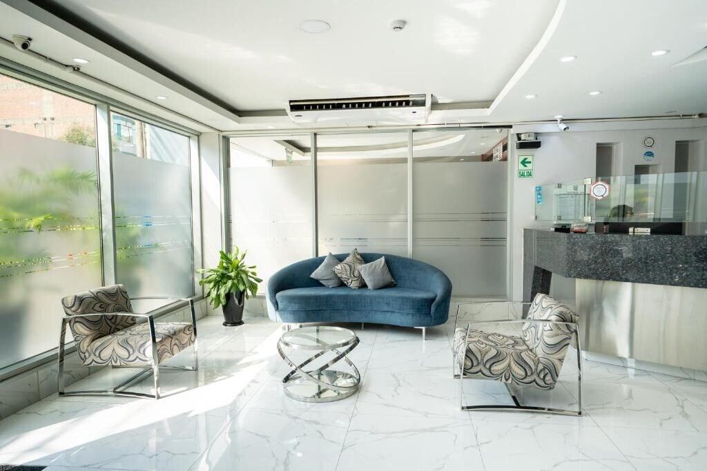 Vista Lobby HOTEL QUADRUM