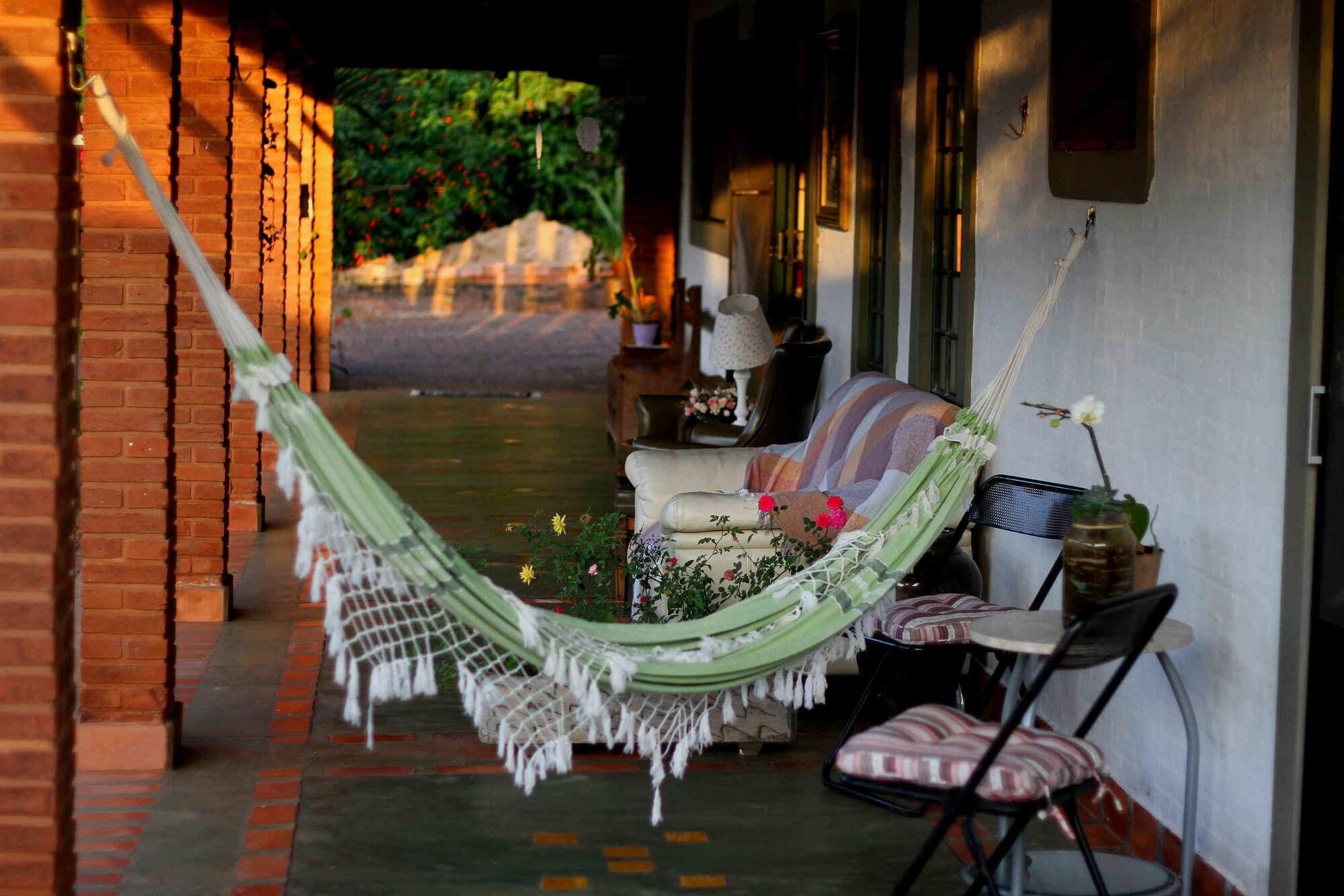Vista Lobby Chácara Andó Bed & Breakfast