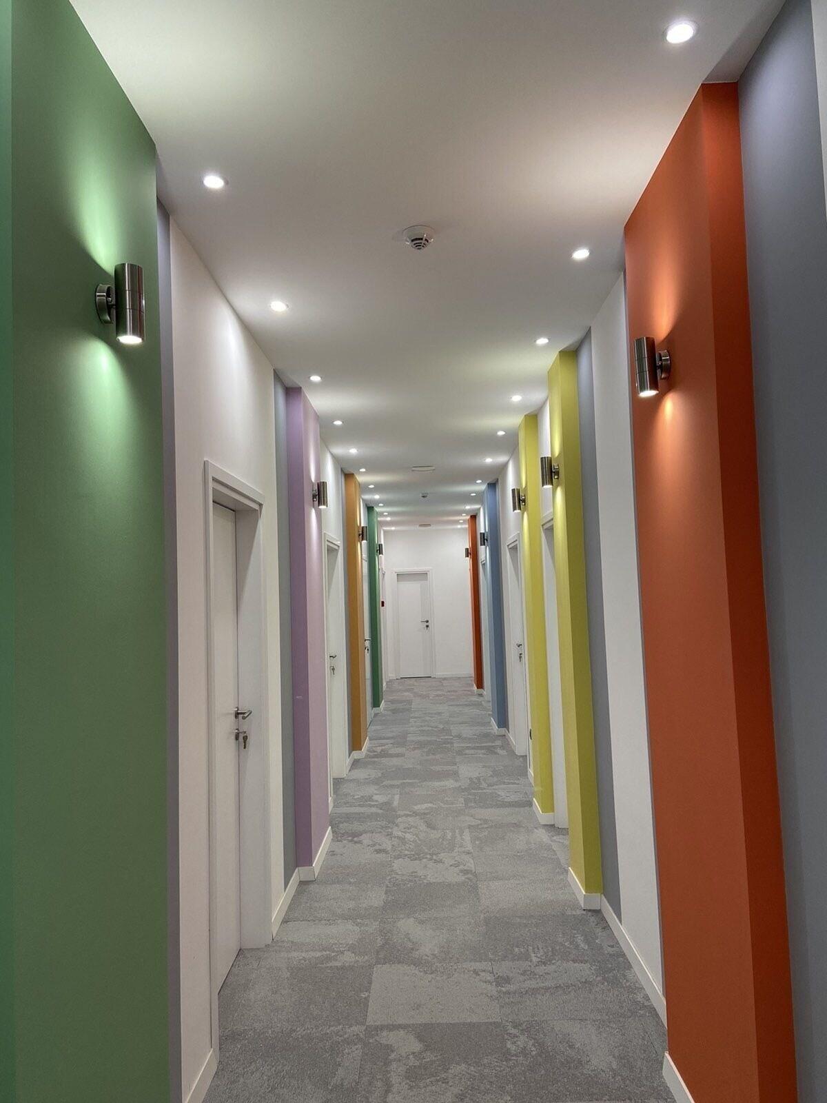 Varios Osten Art Hotel