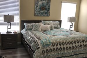 Renta temporal - Near the strip-and airport -Beautifully furnished with pool- sleeps 6 to 7-