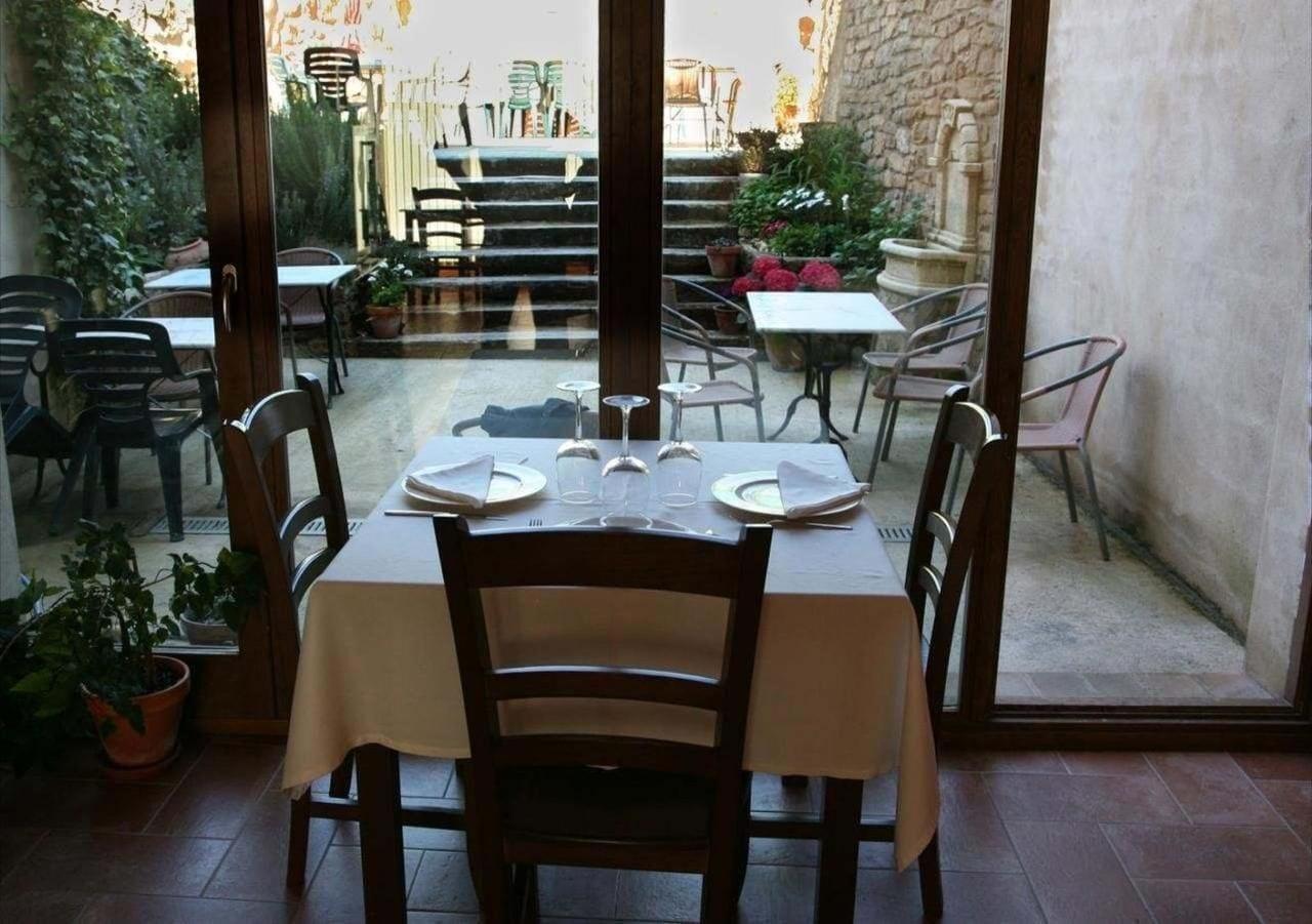 Varios Hostal La Fuente