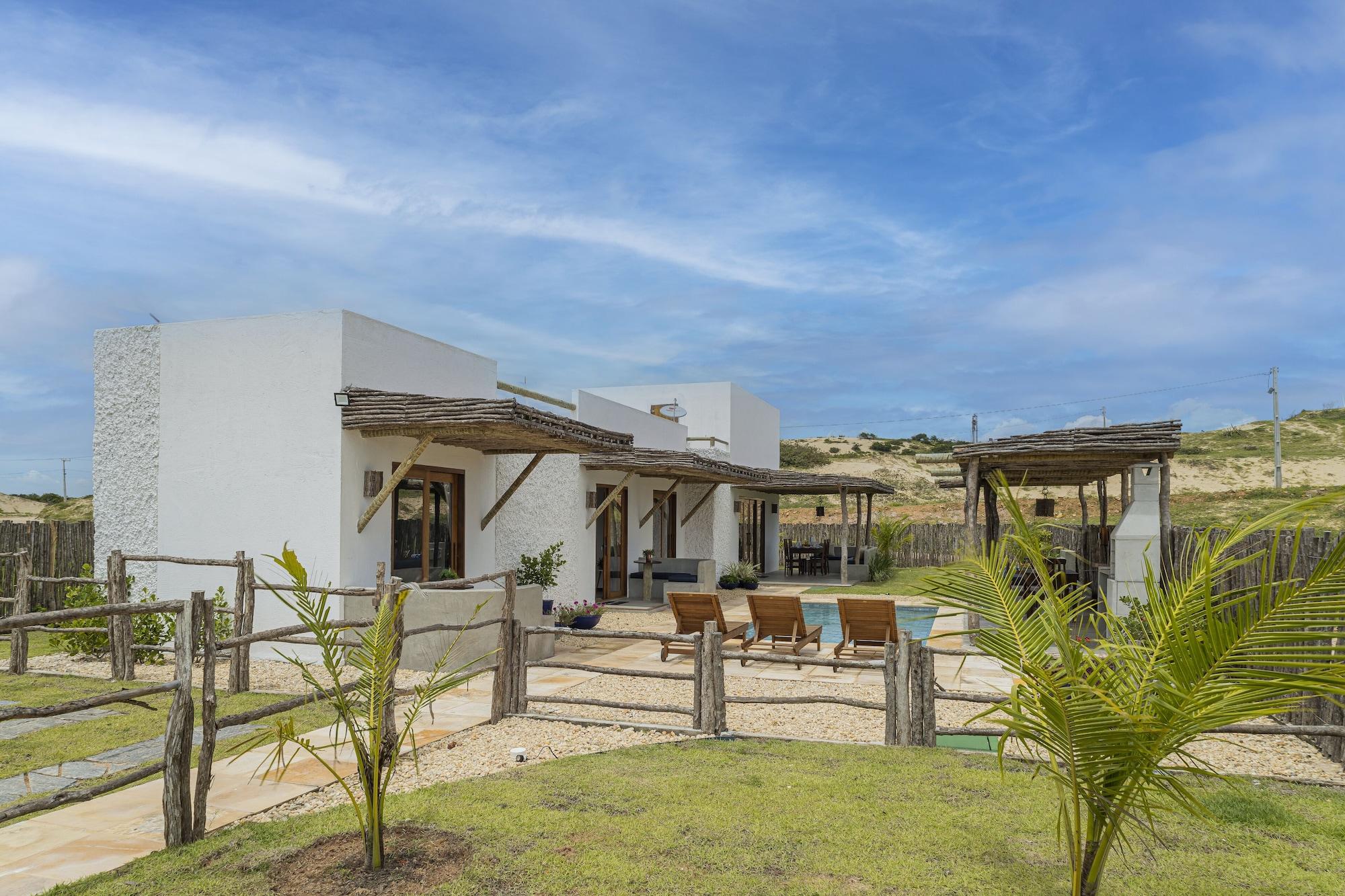 Vista Exterior The Coral Beach Resort