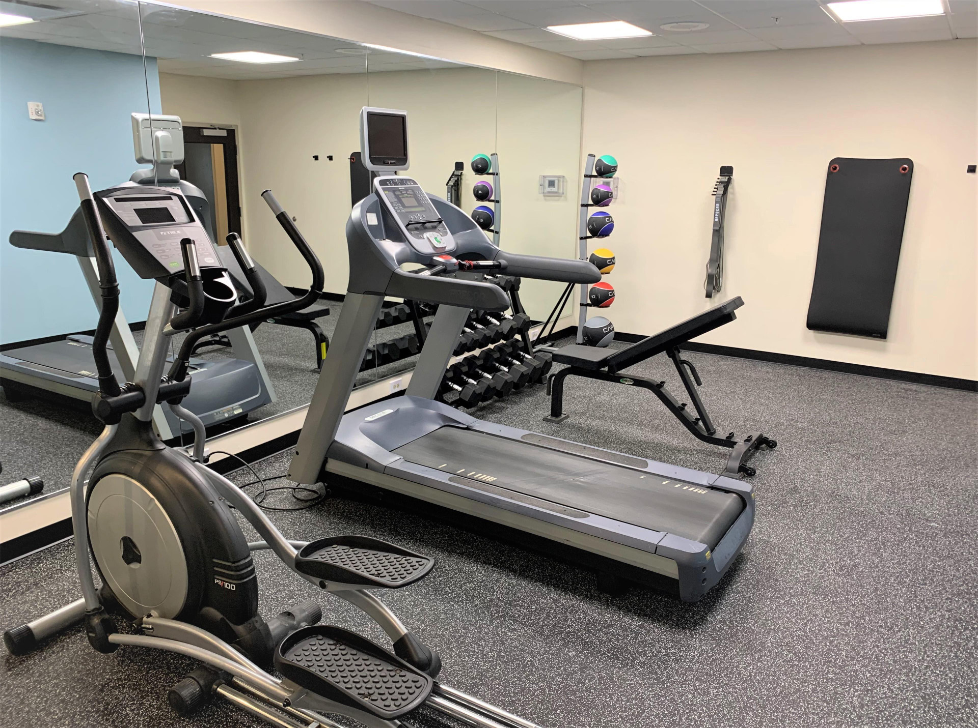 Gimnasio SureStay by Best Western Cambridge