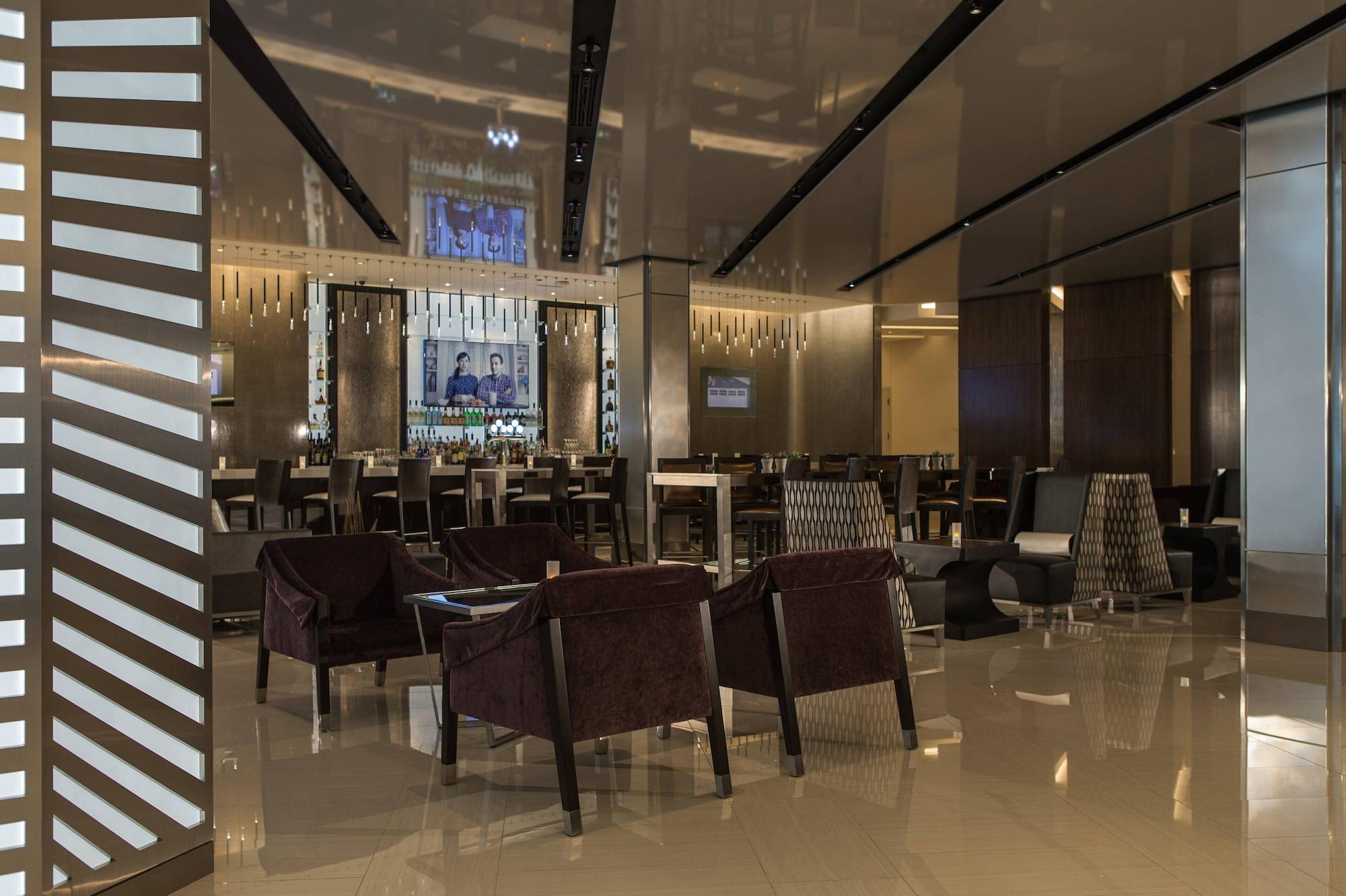 Vista Lobby Hotel Chicago Downtown, Autograph Collection by Marriott