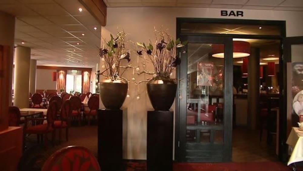 Bar/Salón Asteria Hotel Venray