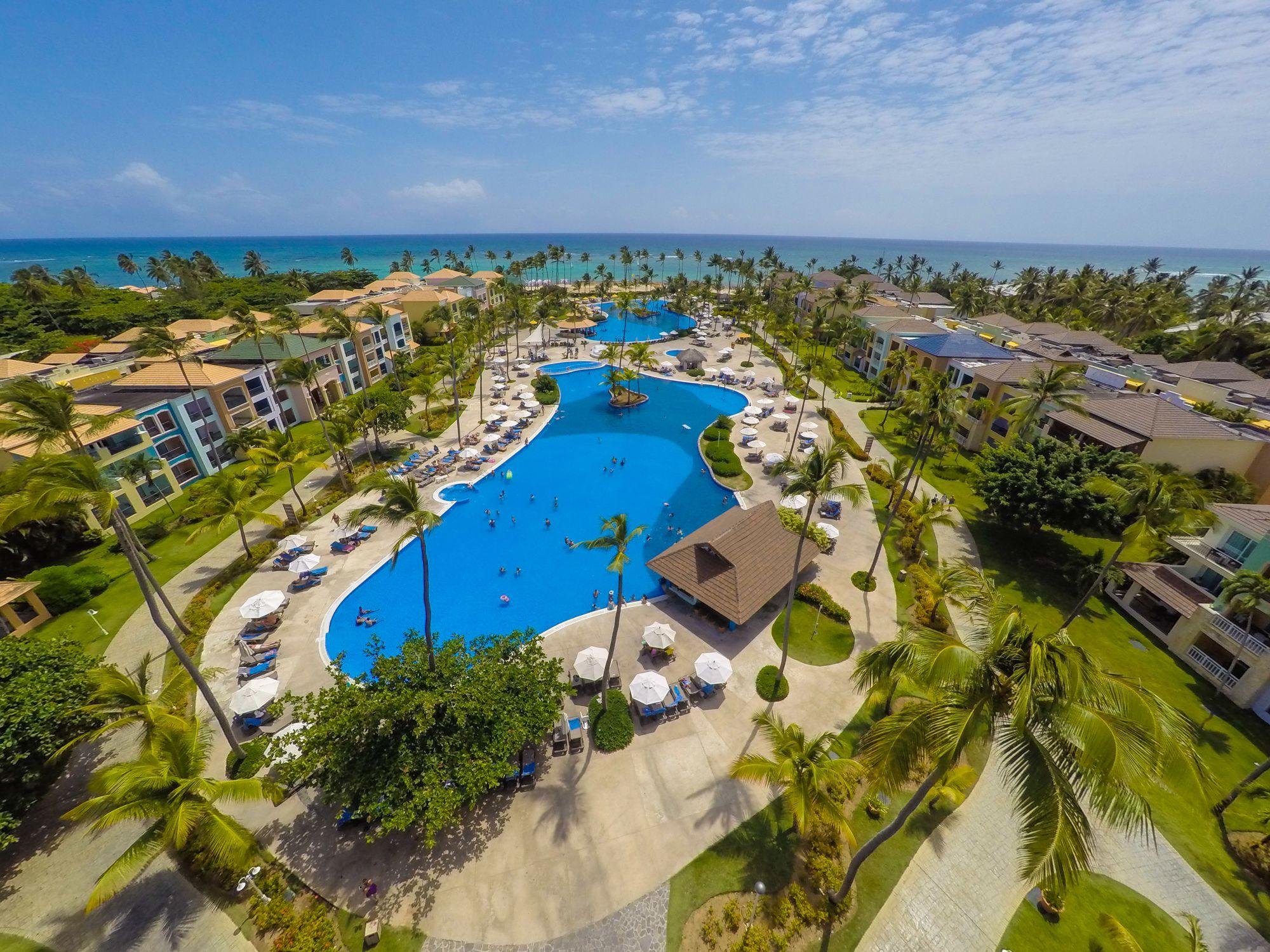 Vista Piscina Ocean Blue & Sand Beach Resort All Inclusive