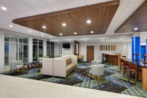 Alojamiento - Holiday Inn Express & Suites Dallas NW HWY - Love Field by IHG