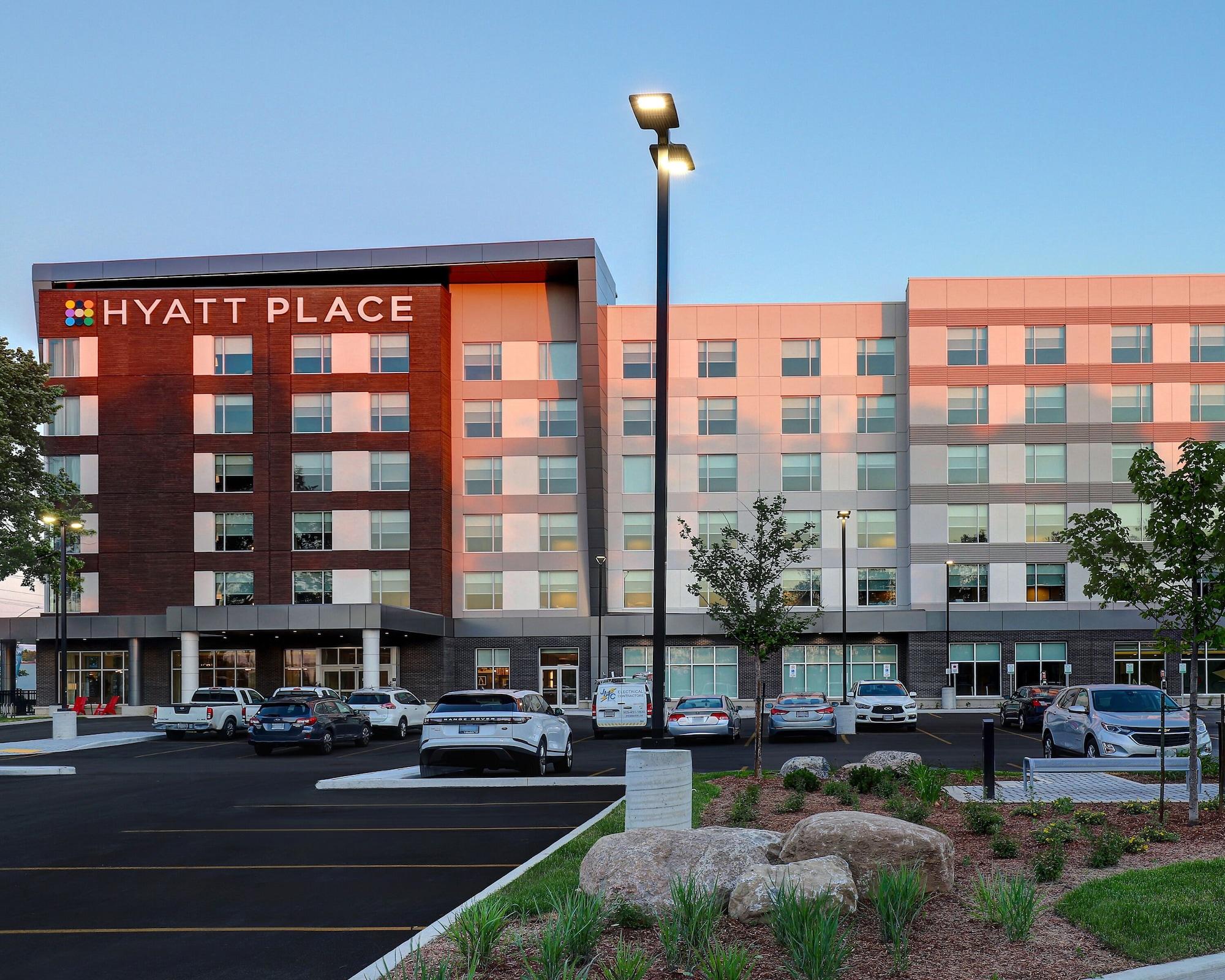 Vista Exterior Hyatt Place Ottawa West