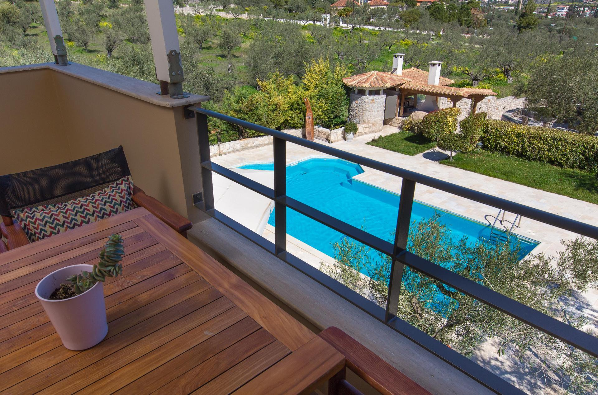 Vista Lobby Anthemion Suites & Villas