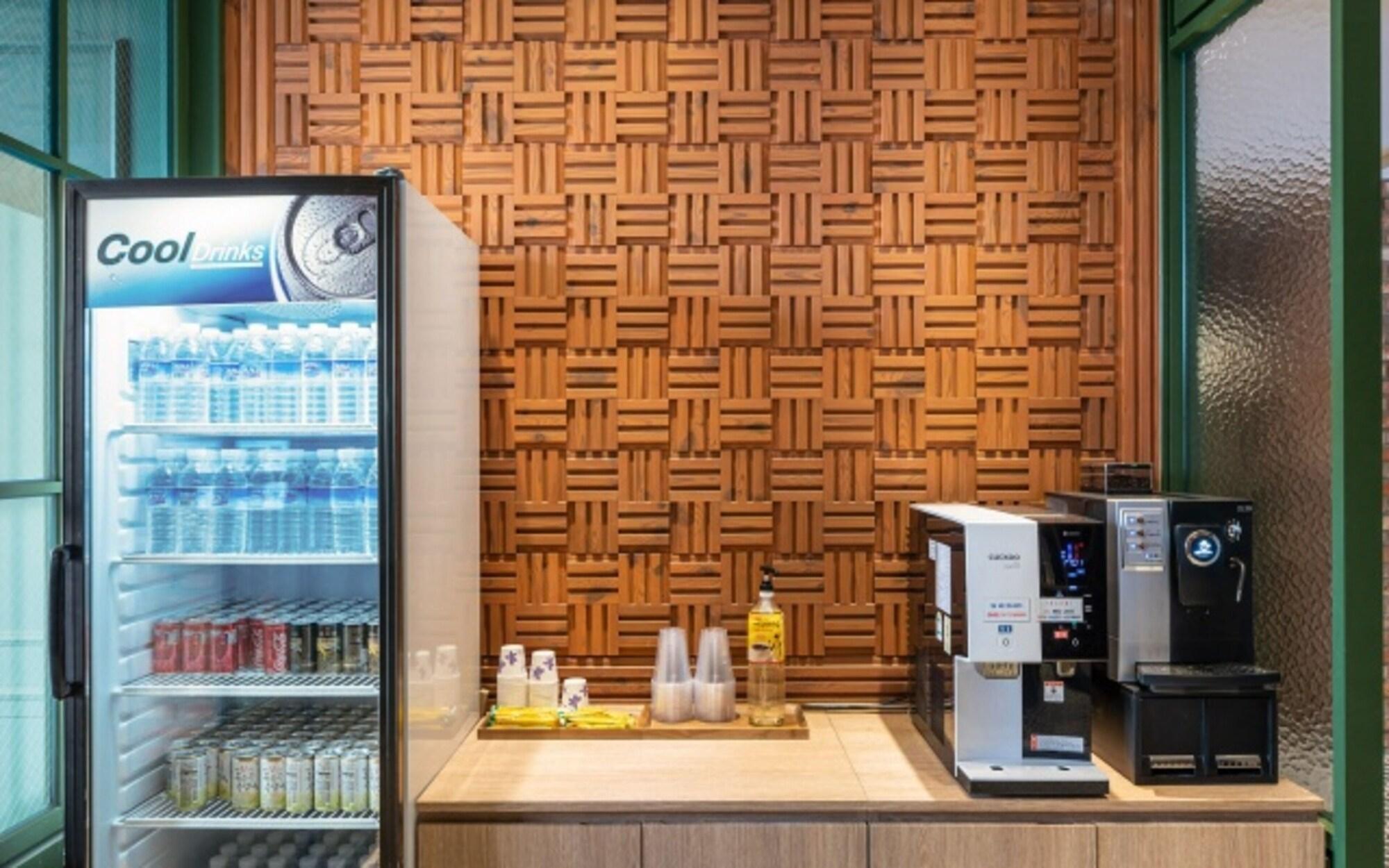 Bar/Salón Soseol Smith Hotel