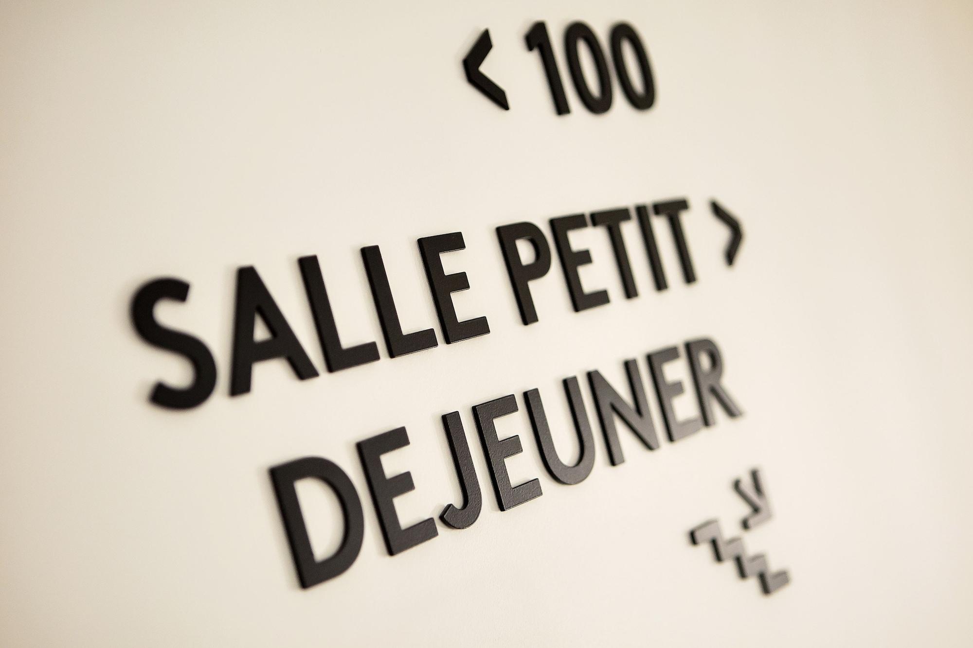 Bar/Salón New Hotel le Voltaire