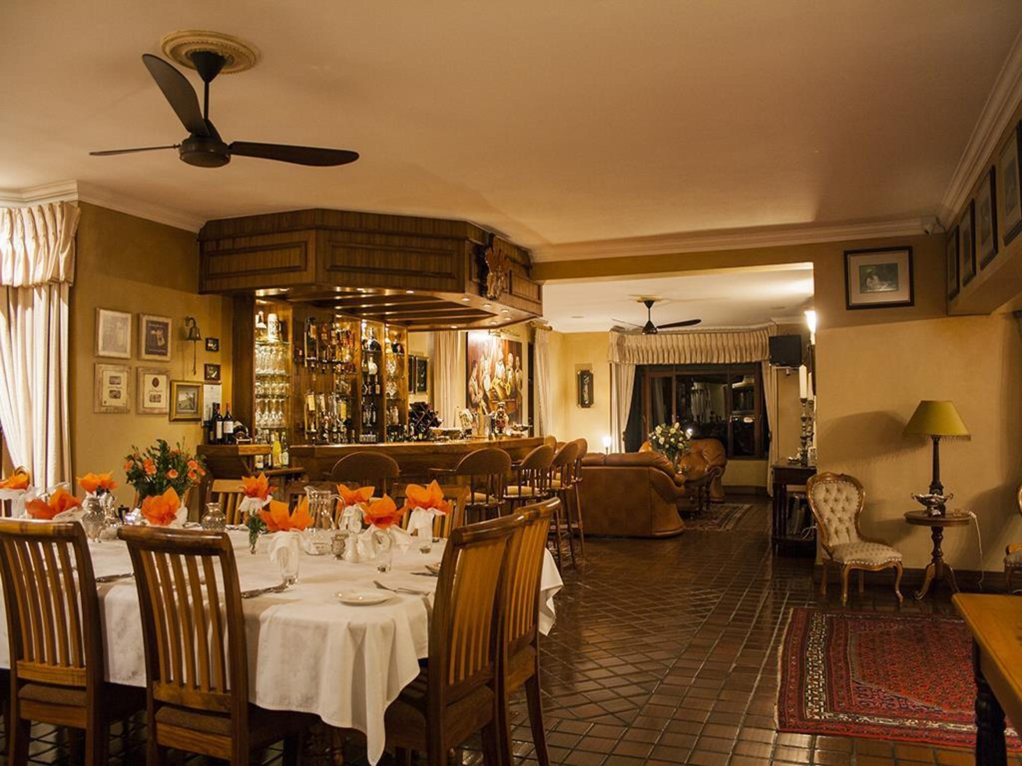 Restaurant The Woodpecker Inn