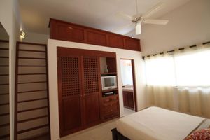 Alquiler Vacacional - Judy's Stylish penthouse with two queen beds