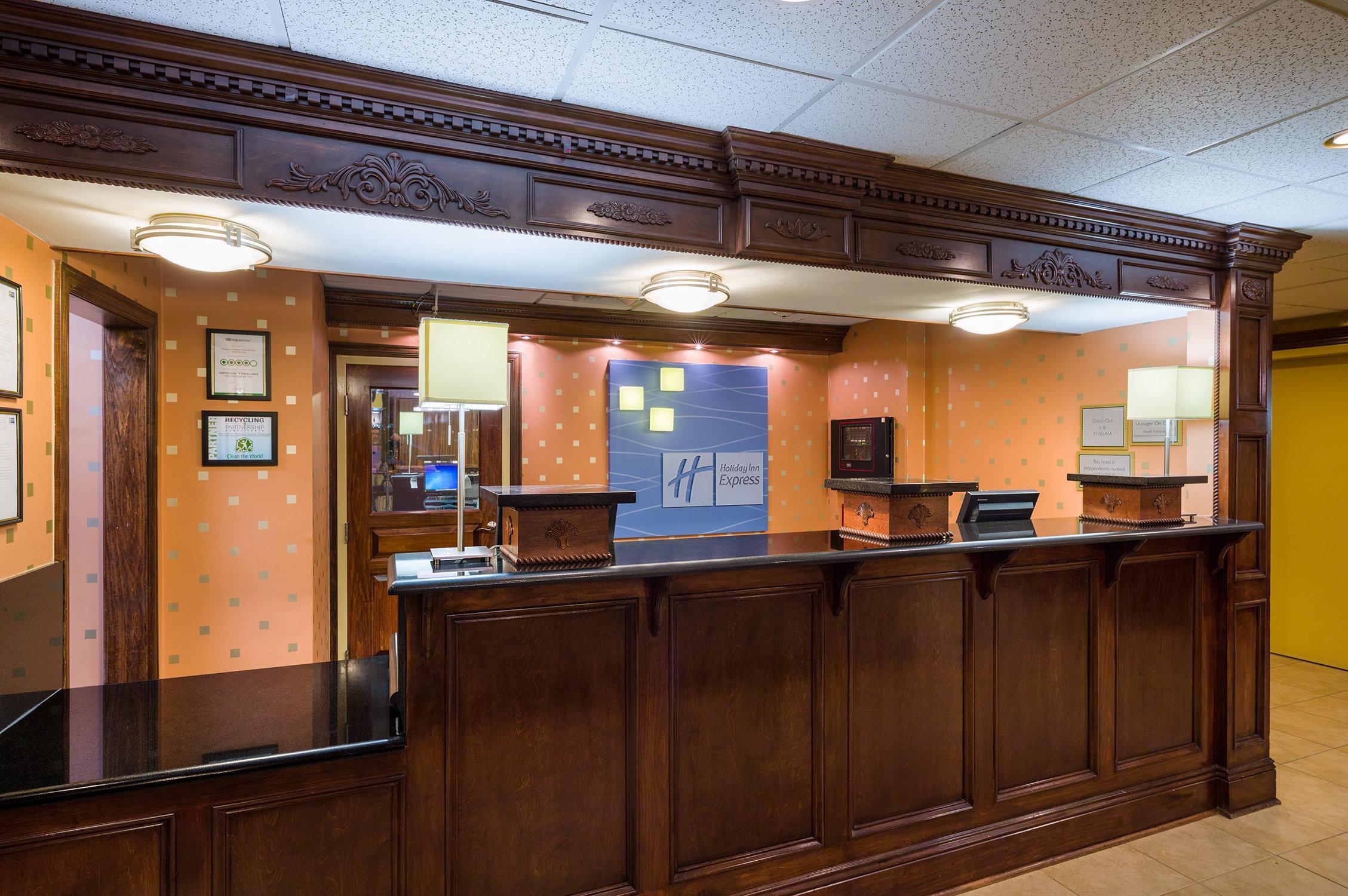 Vista Lobby Holiday Inn Express Washington DC East - Andrews AFB by IHG