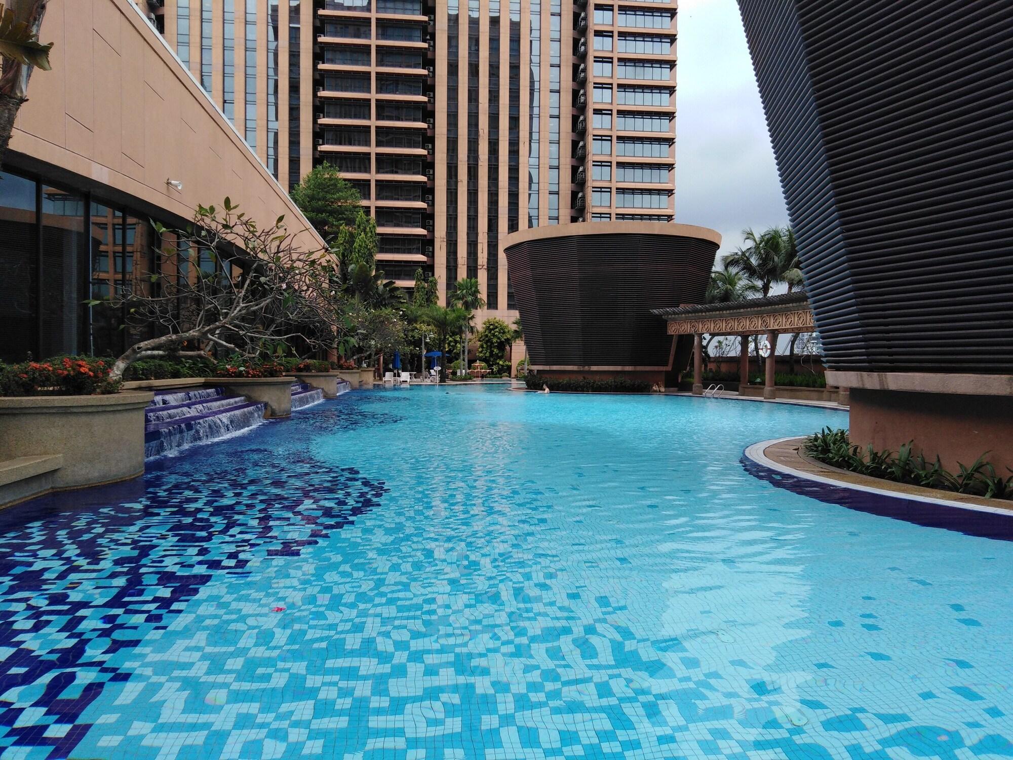 Varios KL Millennium Suites at Times Square