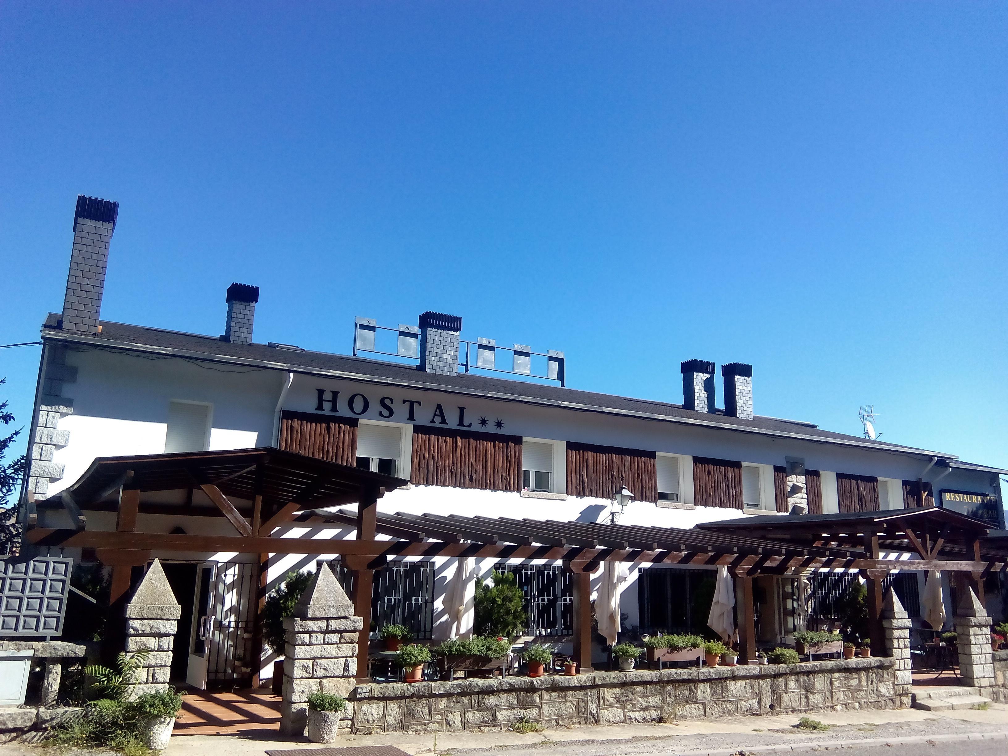 Vista Exterior Hostal Siete Picos