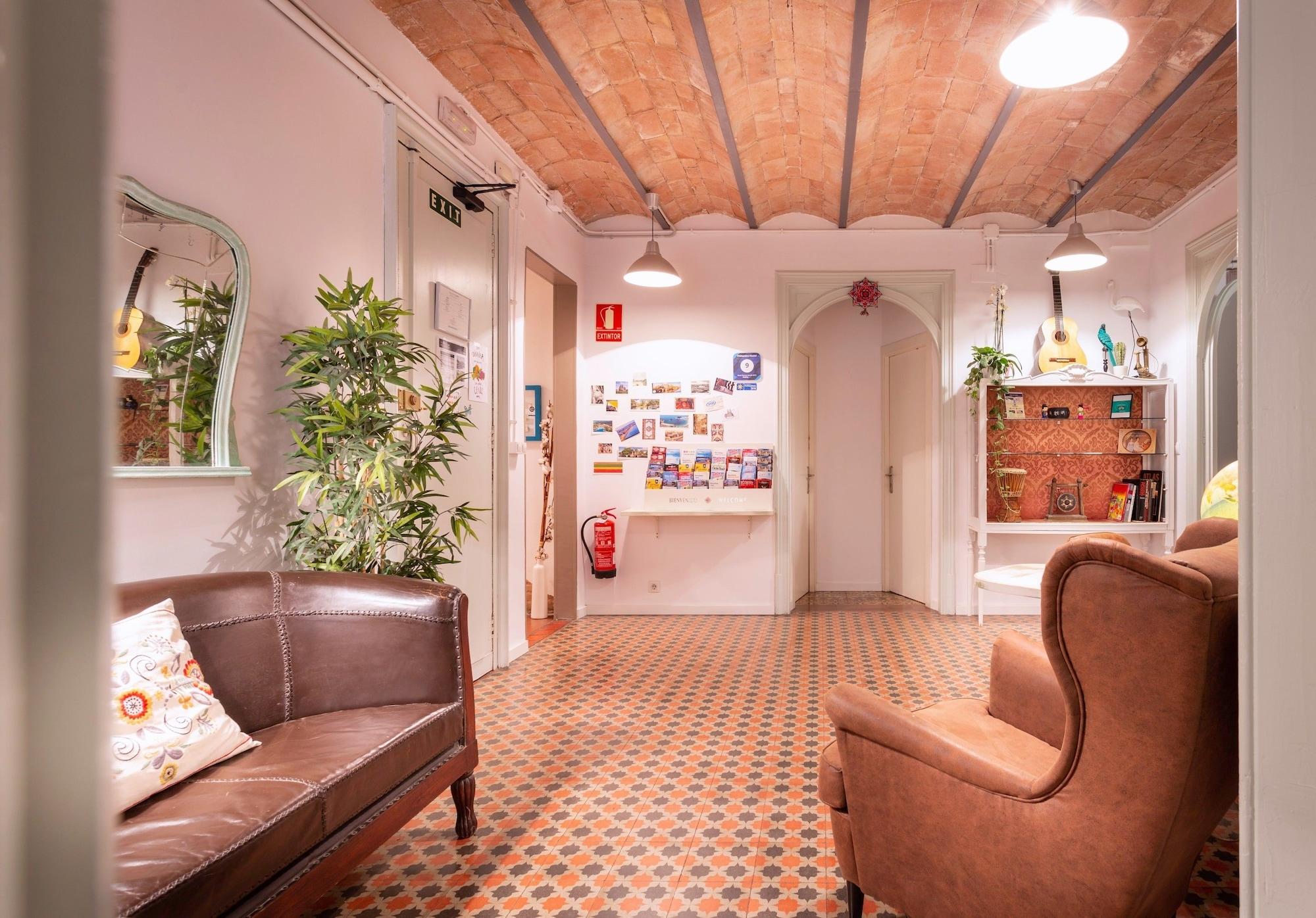 Vista Lobby Primavera Hostel