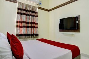 Alojamiento - OYO 14815 Anu Residency