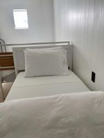 Alquiler Vacacional - Creative Retreat NoHo Arts District Parking Fireplace Walking Distance to Shops