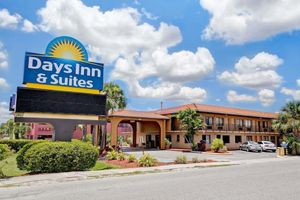 Alojamiento - Quality Inn & Suites Orlando East - UCF Area