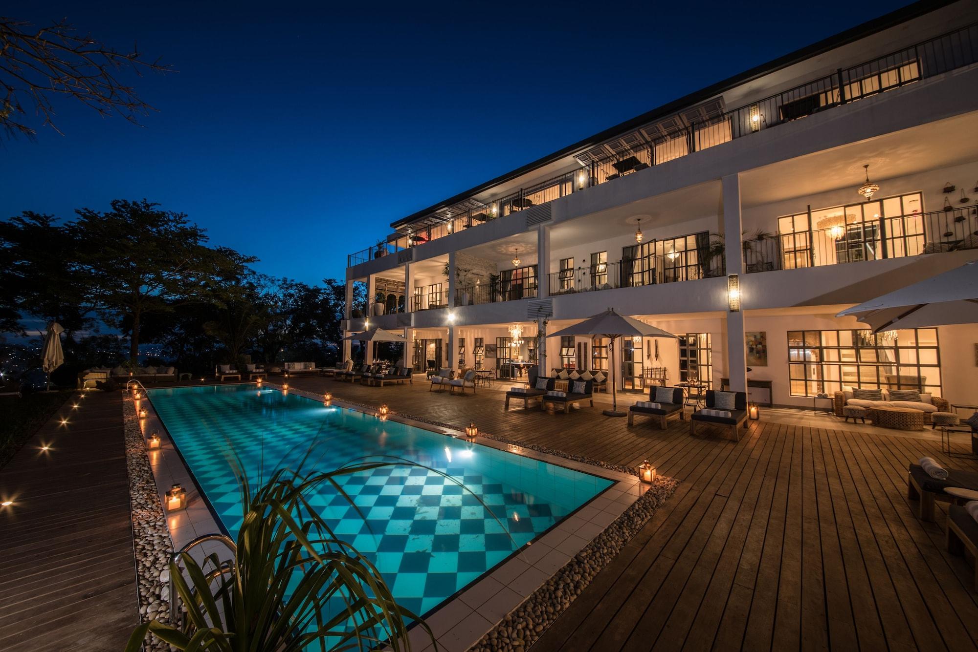 Vista Exterior Latitude 0 Degrees