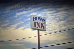 Alojamiento - Hiway Inn