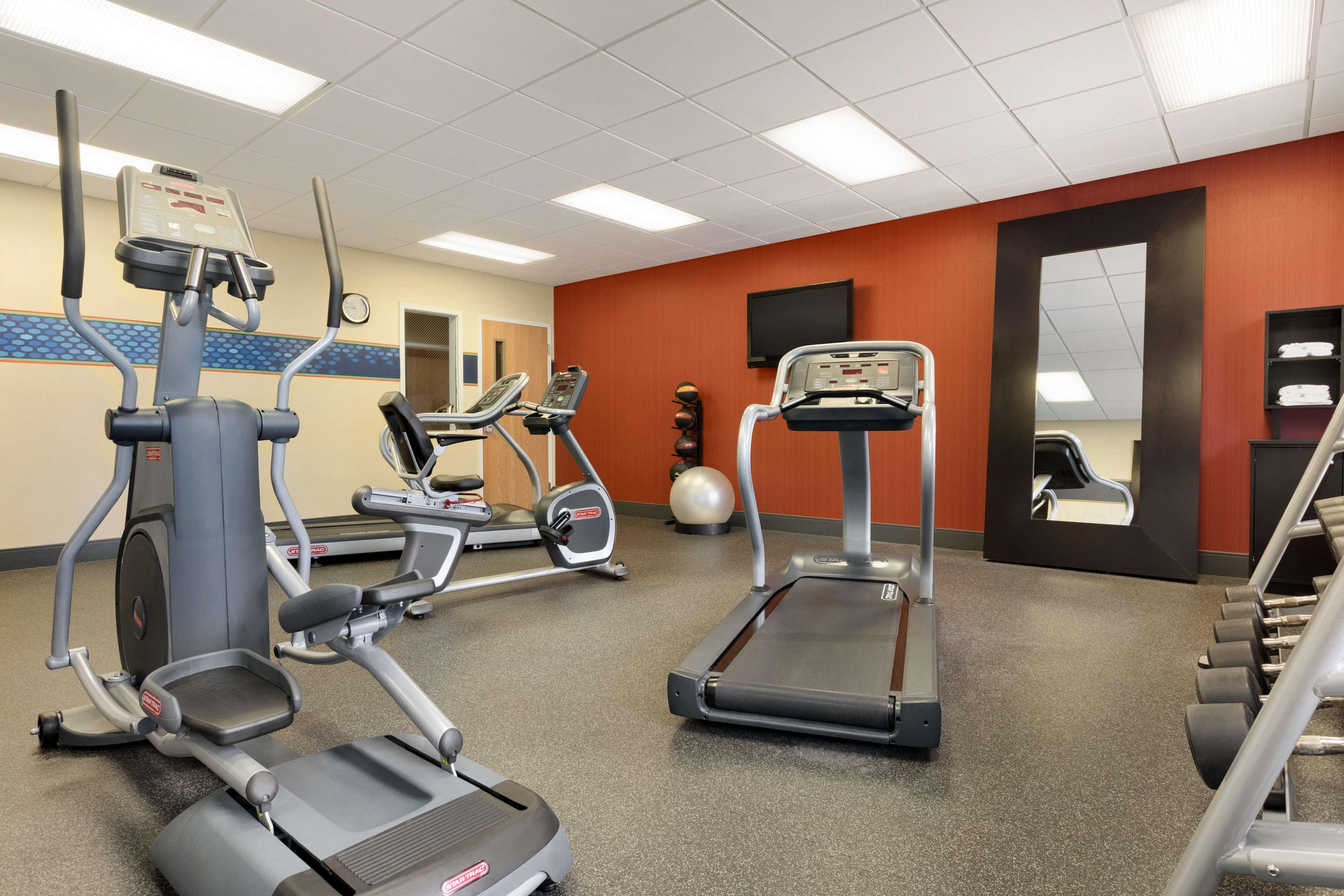 Instalaciones Recreativas Hampton Inn & Suites Largo