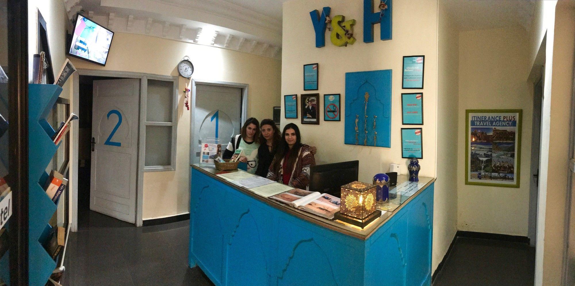 Vista Lobby Young and Happy Marrakech