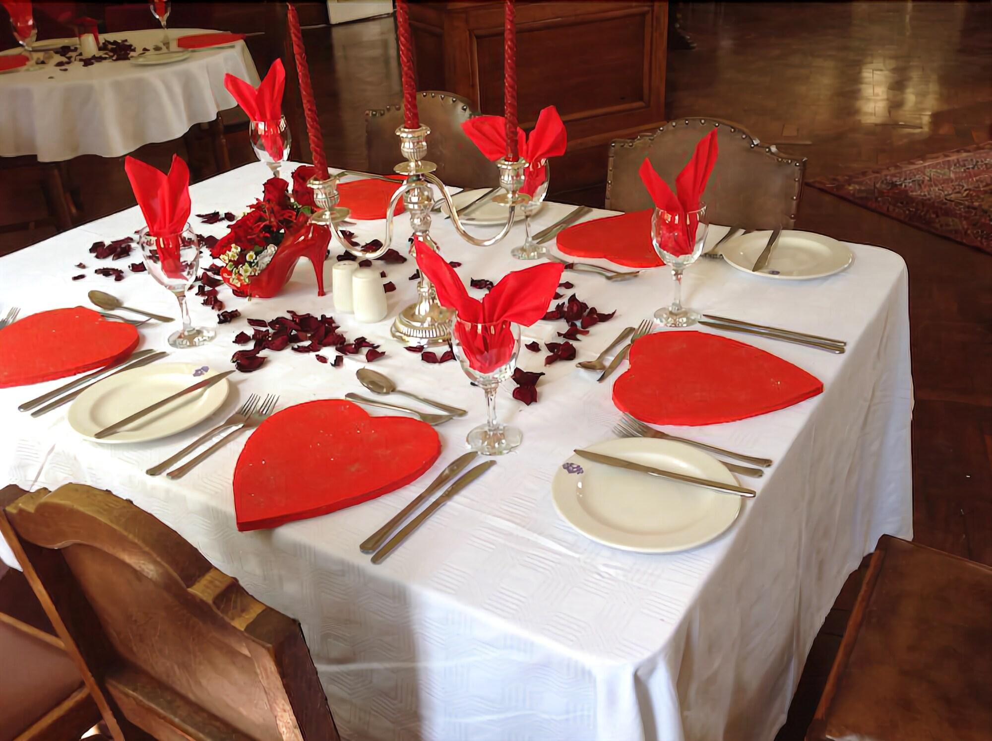 Restaurant The Bulawayo Club