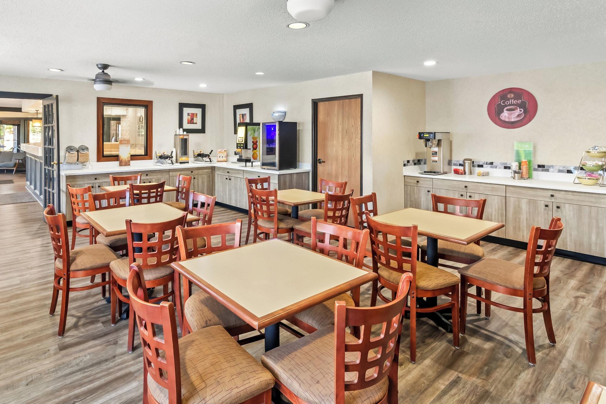Restaurant Quality Inn East Liverpool - Calcutta