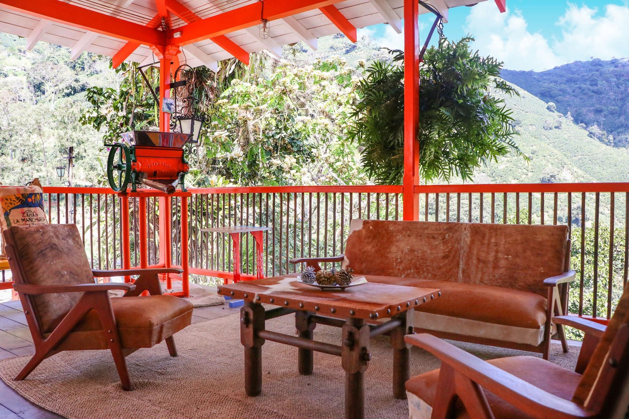 Vista Lobby Finca La Manchuria
