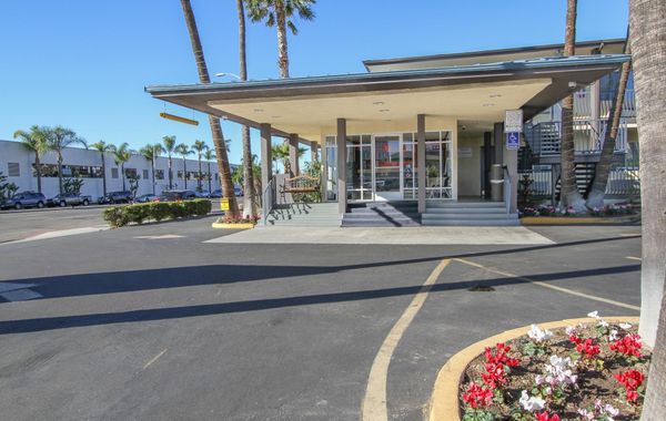 Motel 6 San Diego Airport - Harbor