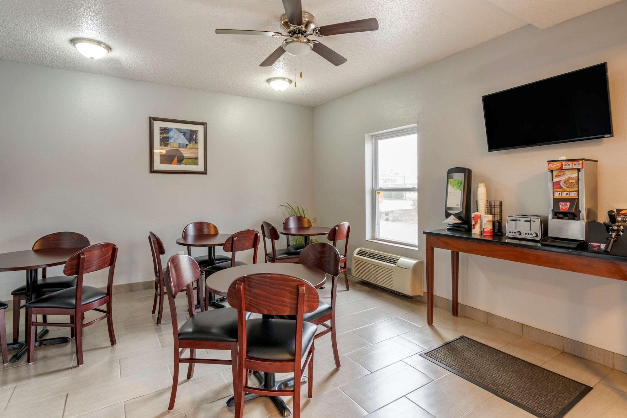 Bar/Salón Econo Lodge & Suites Granite City